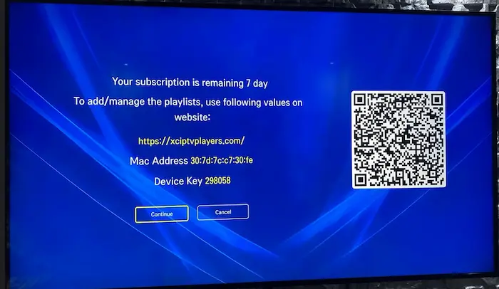 XCIPTV Player screen showing MAC address and device key for activation